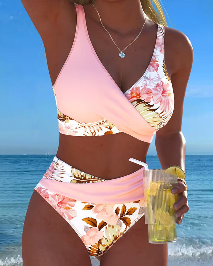 Lorena - Bikini with contrasting floral print and slit
