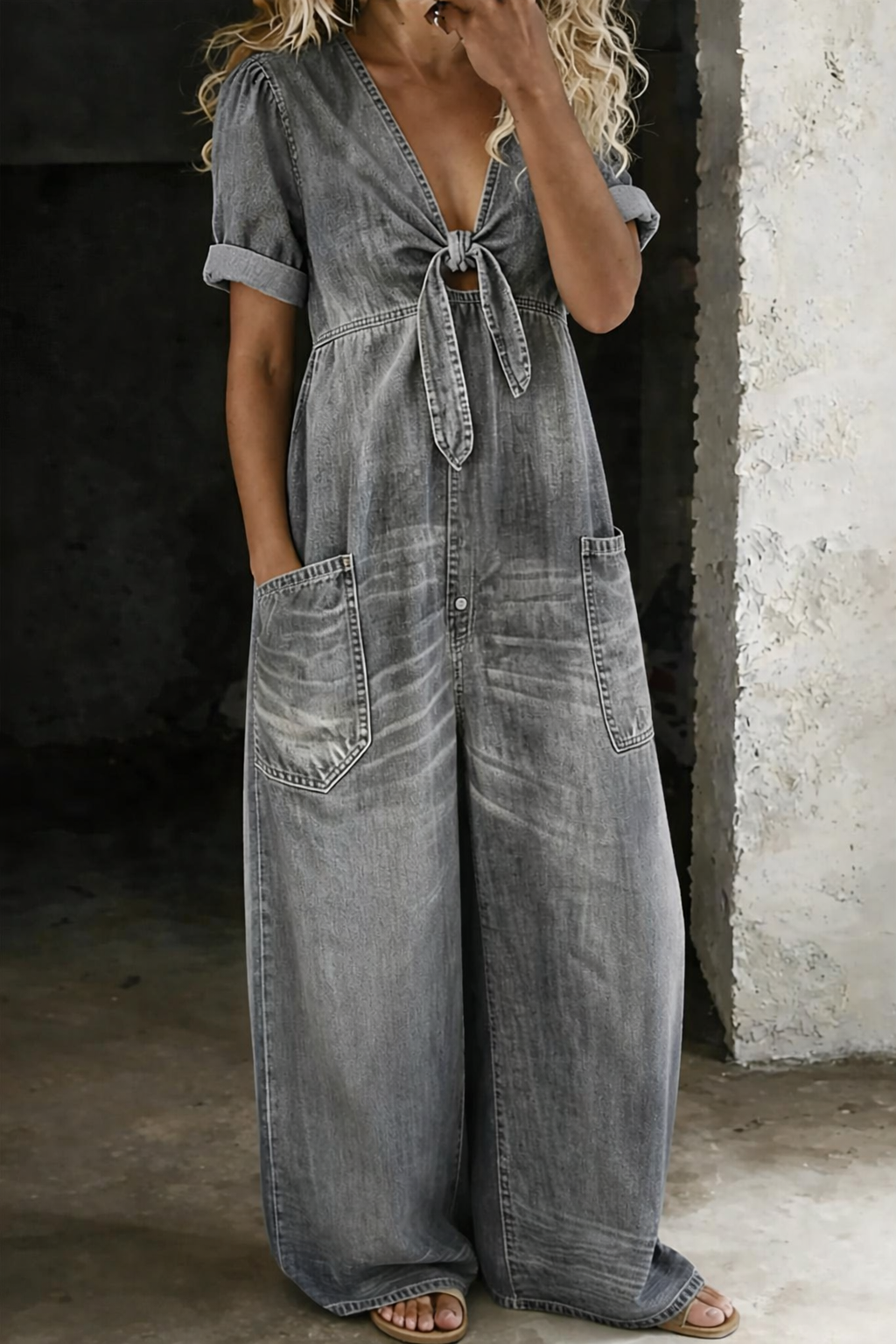 Freya | Short-Sleeve V-Neck Jumpsuit