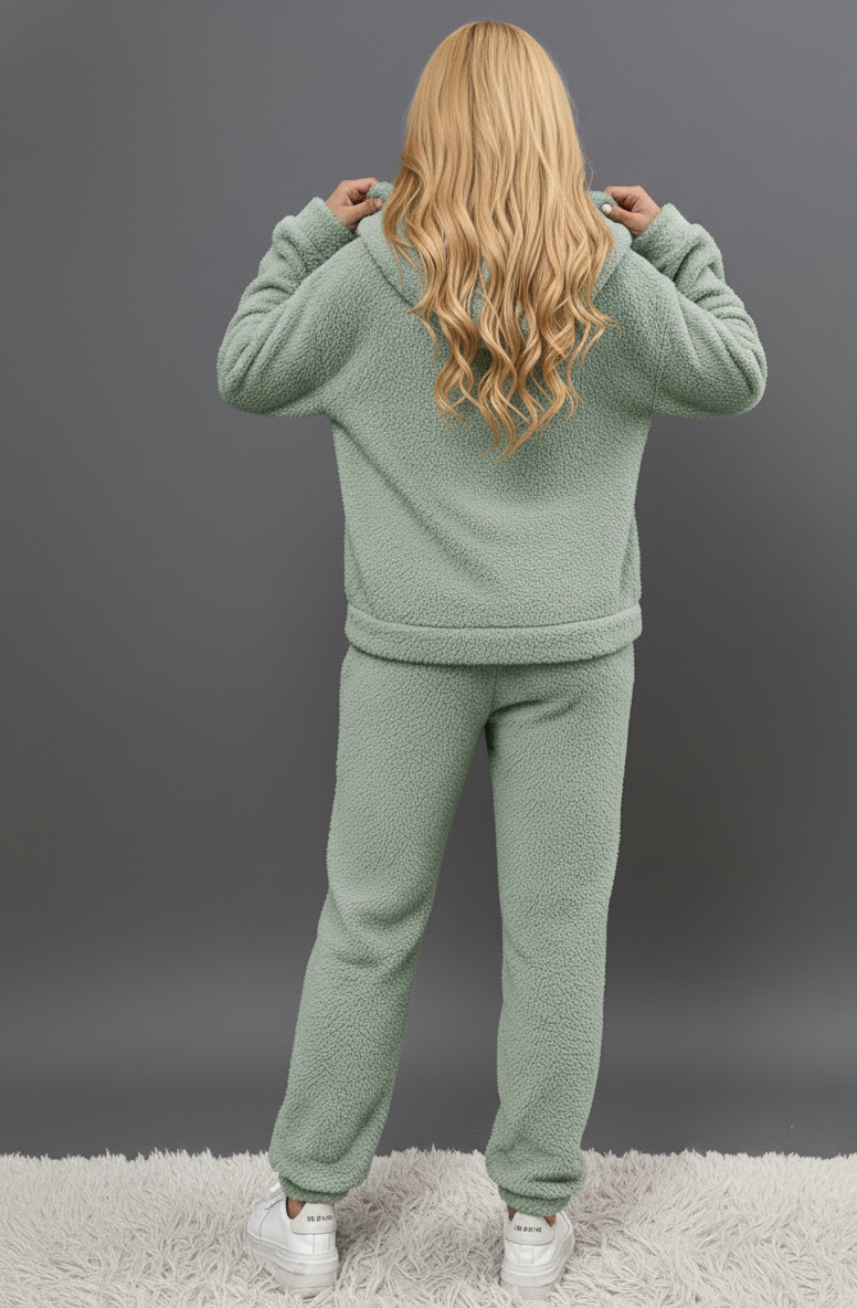 Cozy Teddy Style Women's Hoodie and Pants Set
