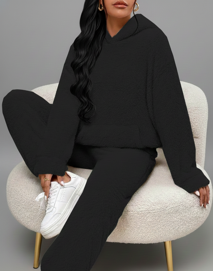 Cozy Teddy Style Women's Hoodie and Pants Set