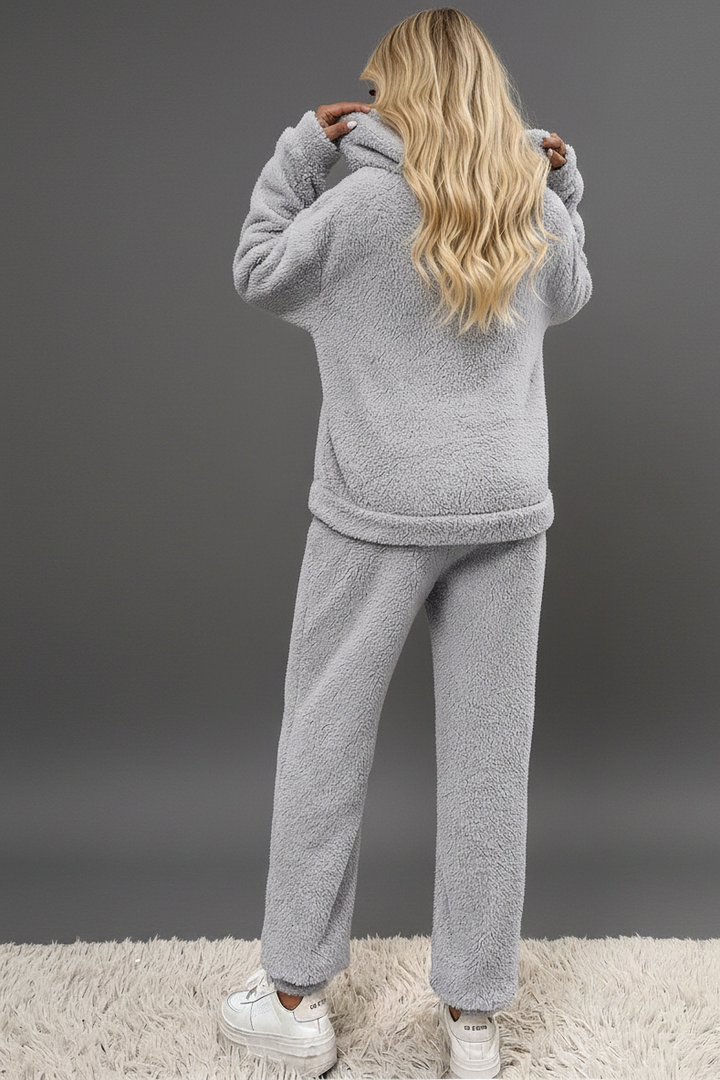 Cozy Teddy Style Women's Hoodie and Pants Set