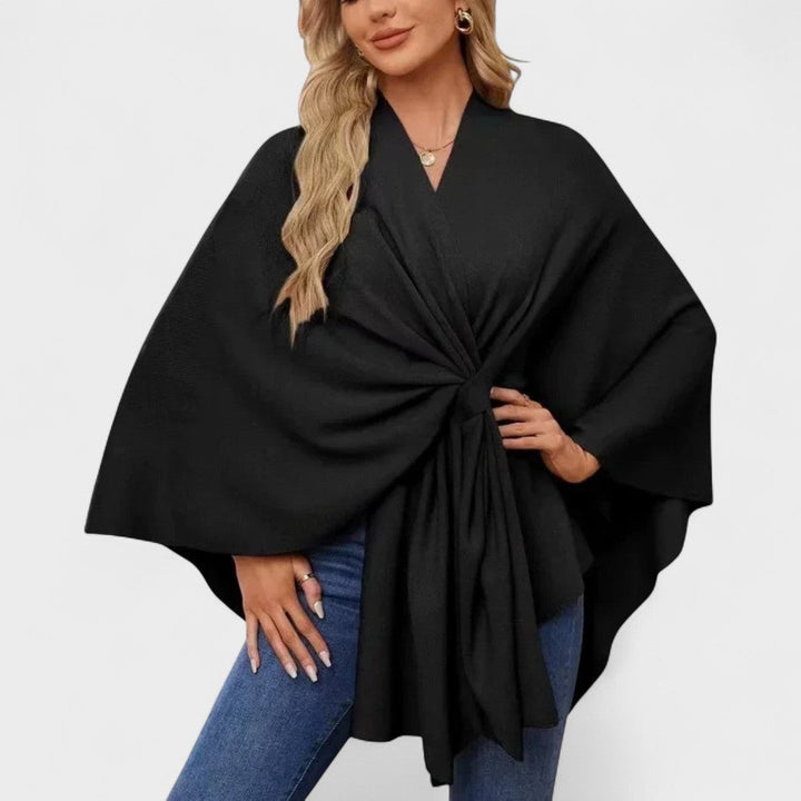 Beatriz | Chic and Elegant Poncho