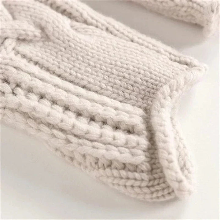 Nerea | Cosy High Neck Sweater