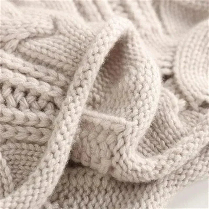 Nerea | Cosy High Neck Sweater