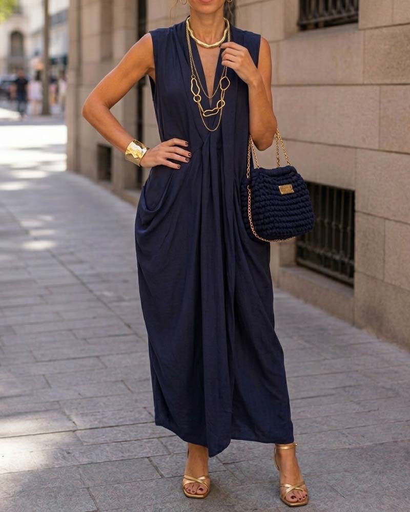 Sleeveless V-Neck Pocket Shirred Maxi Dress