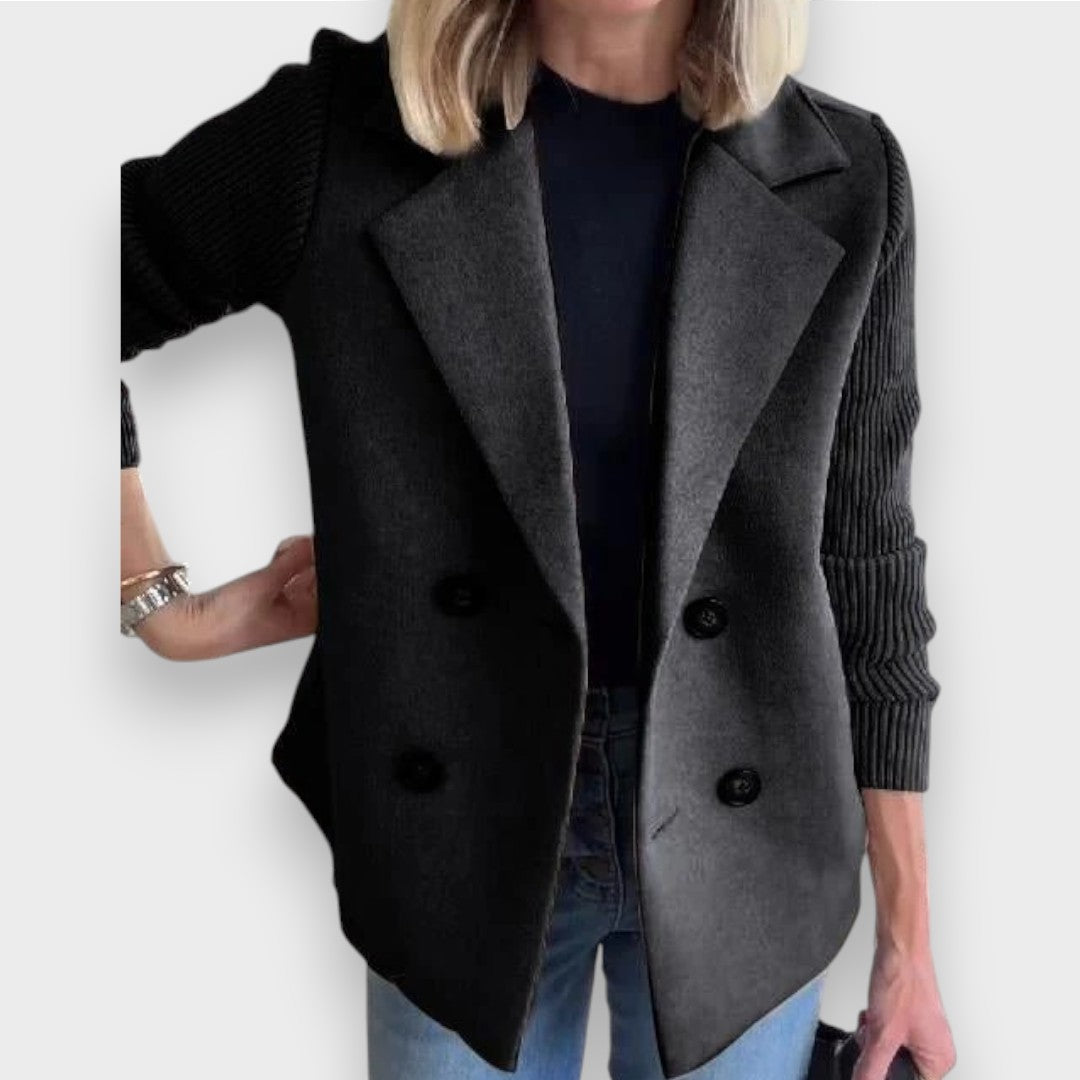 Amora | Elegant Cardigan with Sleeves