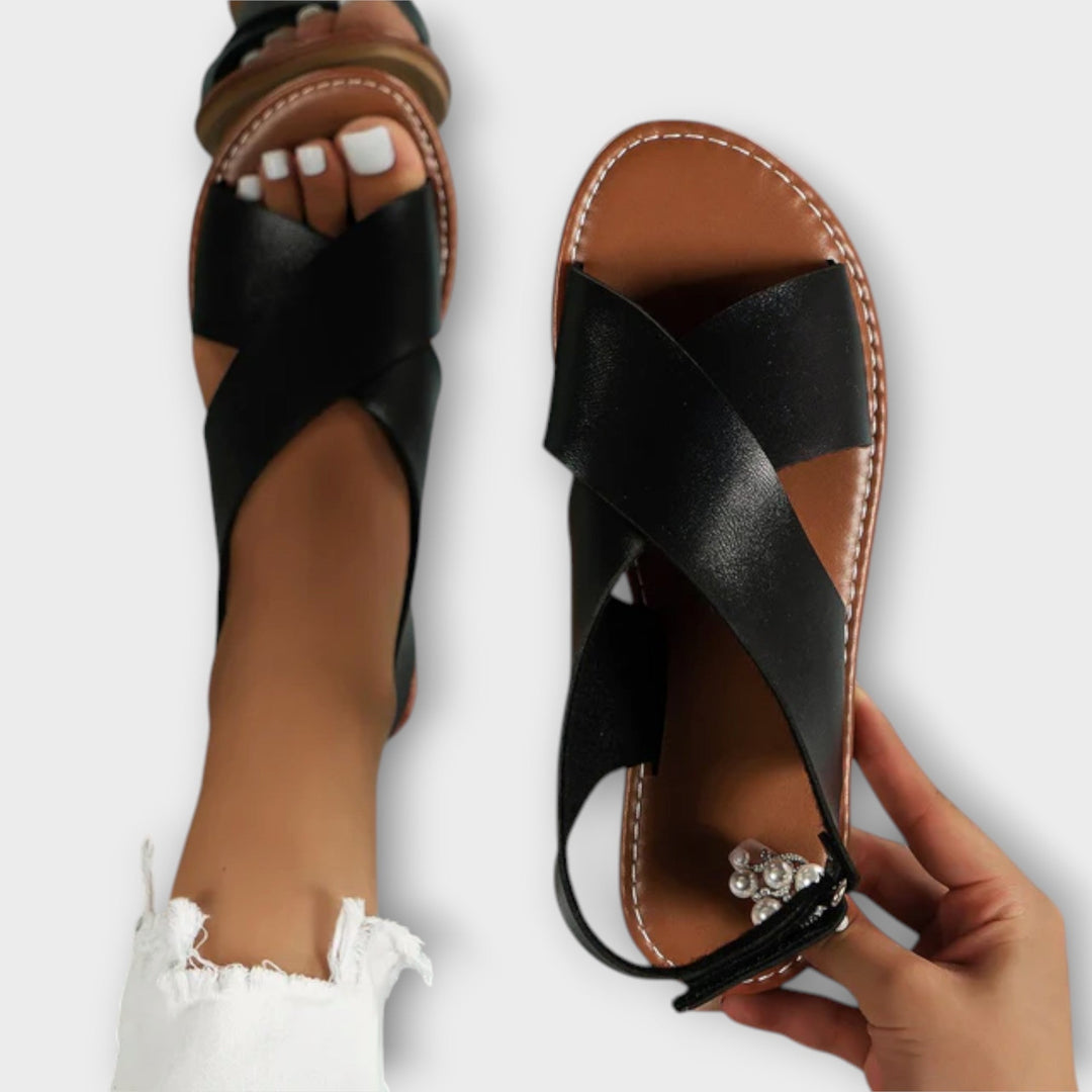 Savannah - Women's Sandals with Buckle